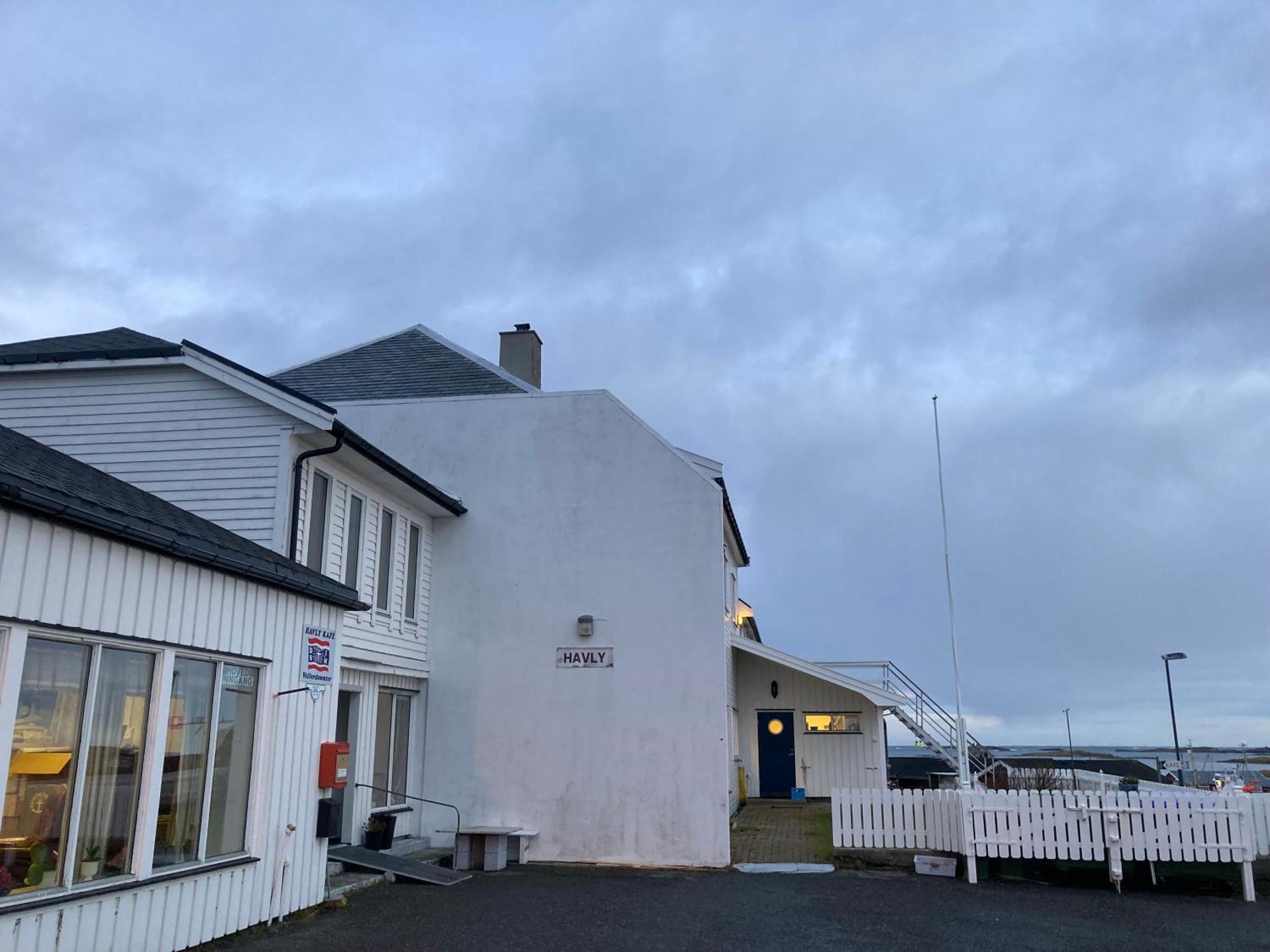 Fiskarheimen Havly, Rost Hotel Exterior photo